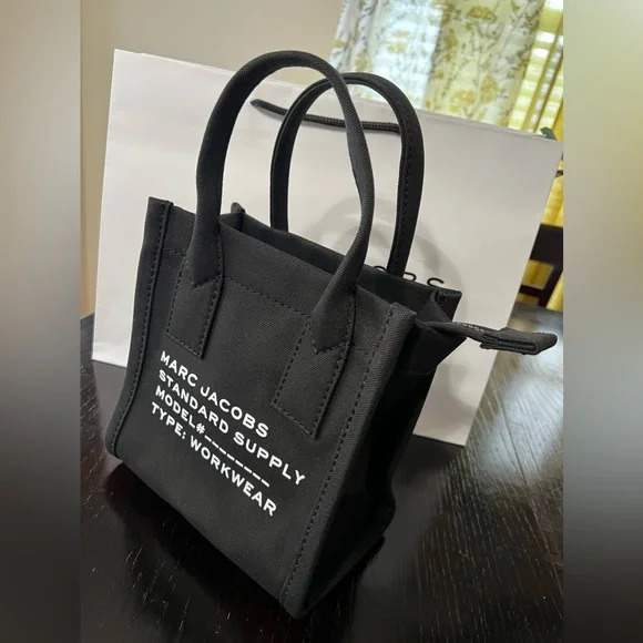 ❌SOLD❌NWT Marc Jacobs Canvas Crossbody Bag - Picture 5 of 8